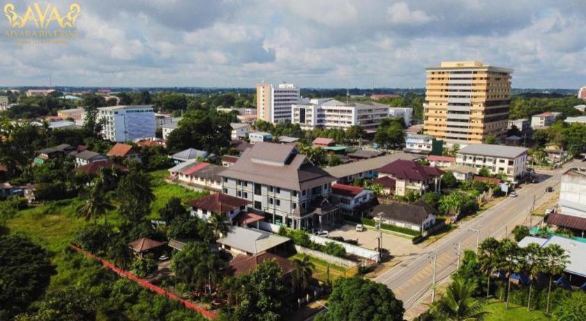 Aiyara Riverine Hotel, Nakhon Phanom Exterior foto